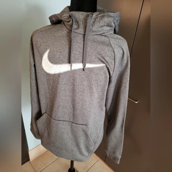 6 Mens Hoodies - $60 for ALL - Medium - Picture 4 of 7